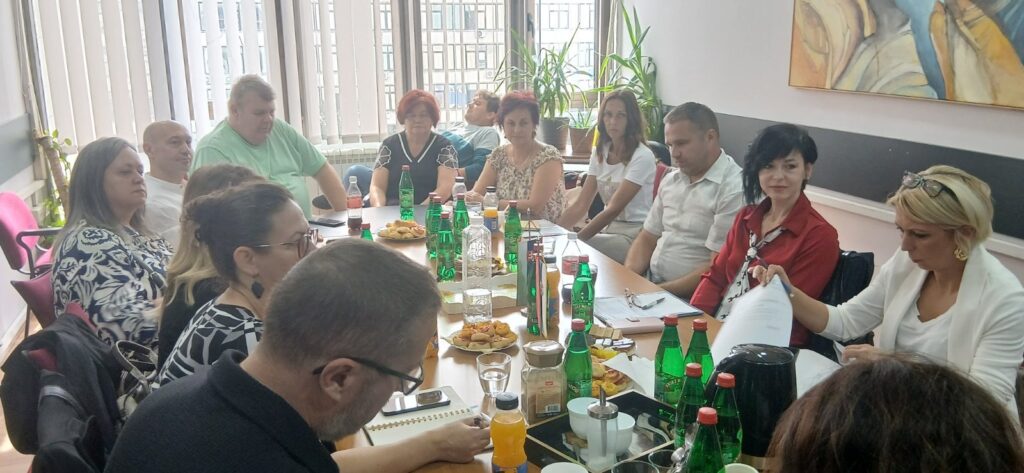 Aktív riaditeľov škôl s vyučovacím jazykom slovenským